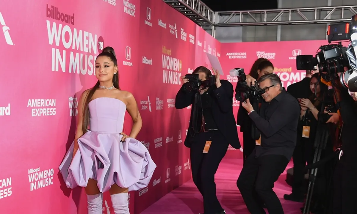Kejutan, Ariana Grande Rilis Vinyl!