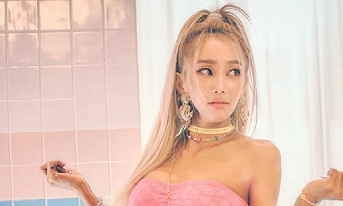 Kelihatan Kurus dan Beda, Hyolyn Eks Sistar Diduga Photoshop Hingga Oplas