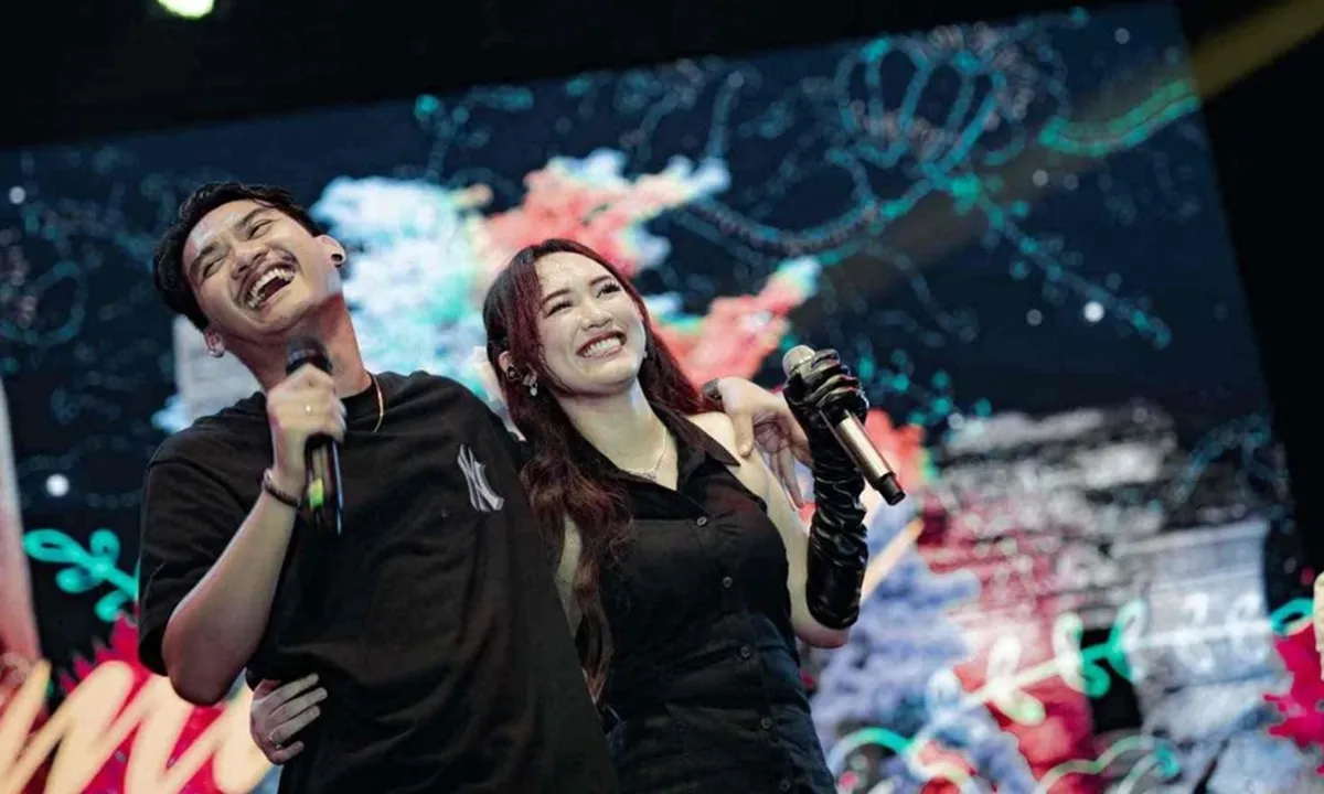Kembali Sentuh Hati Penggemar, Happy Asmara & Gilga Sahid Rilis 'Wegah Tukaran'