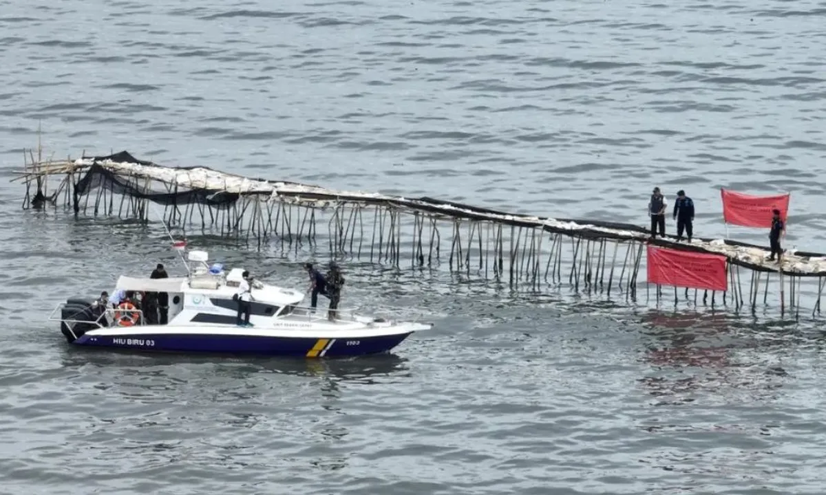 Kemen KP Akan Cabut Pagar Laut Tanpa Izin, Ini Penjelasannya