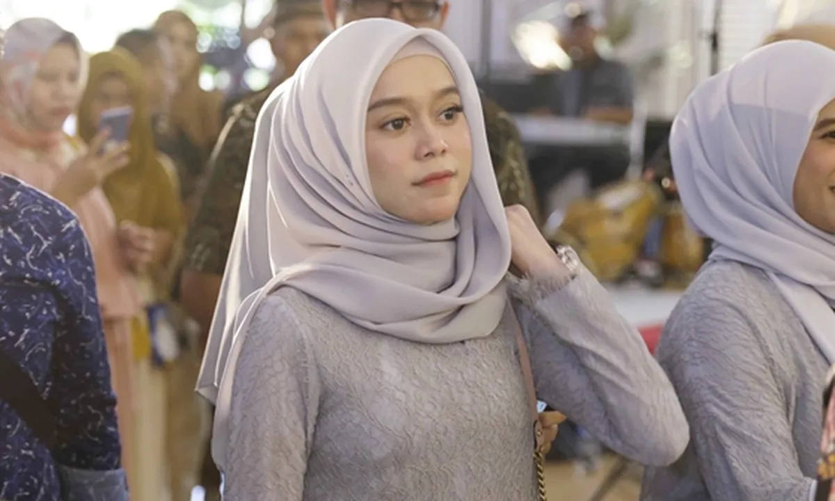 Kenang Momen Pertama Ketemu Rizky Billar, Lesti: Benar-Bener Pas di Panggung