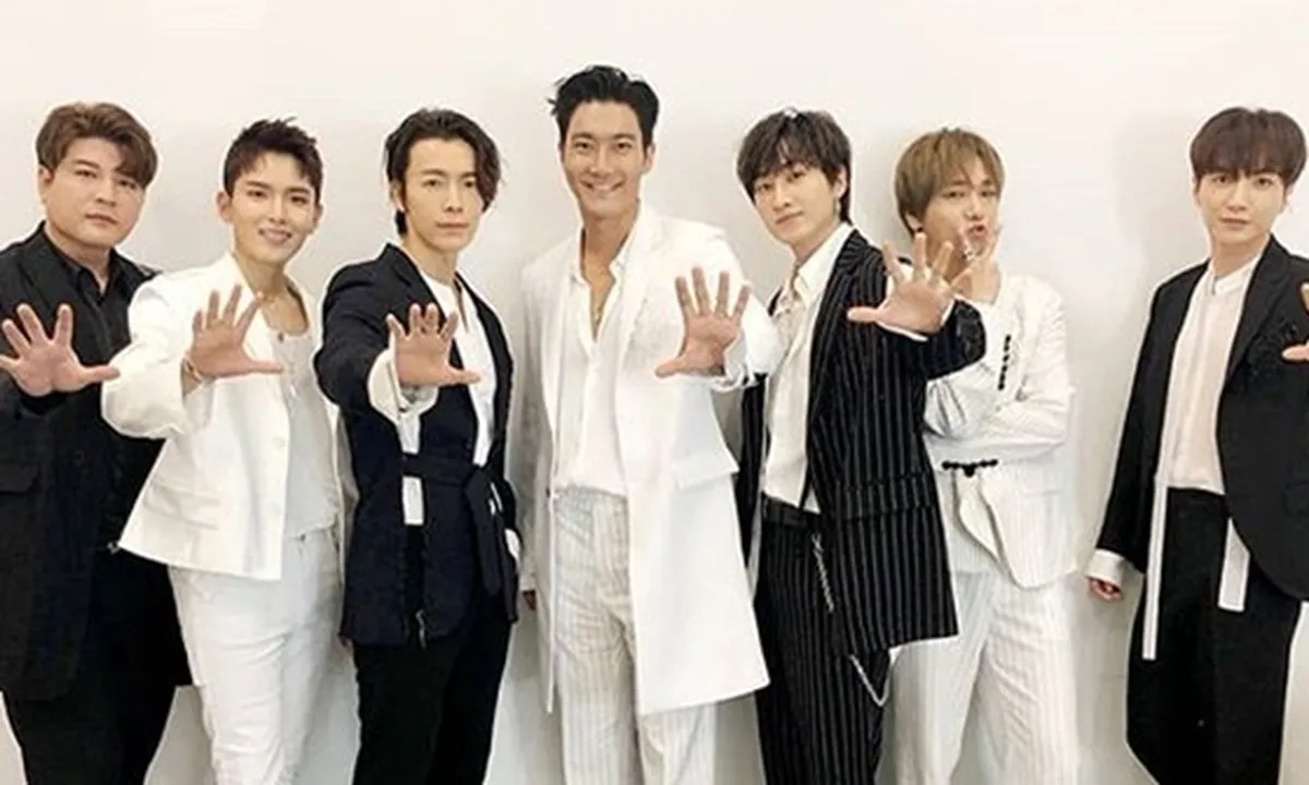 Keseruan Super Junior di Backstage Penutupan Asian Games 2018, Selfie Bareng!