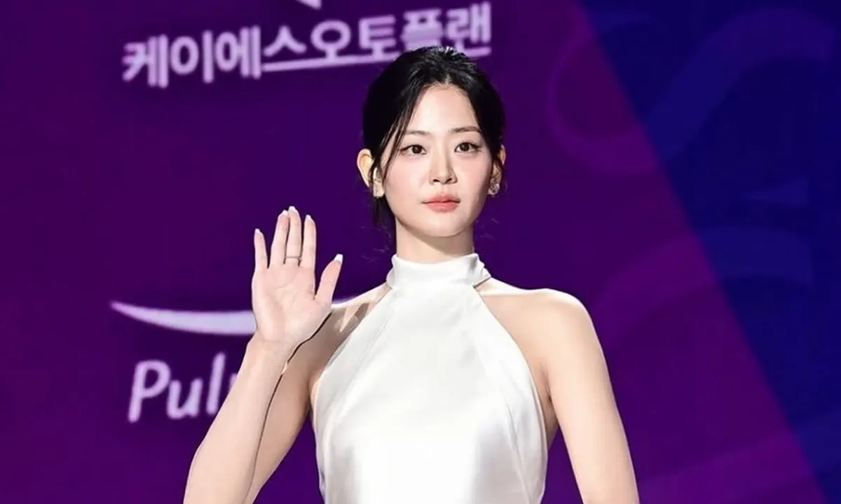 Kim Jae Won dan Jung Soo Bin Bintangi 'MY FIRST GRADUATION CEREMONY'