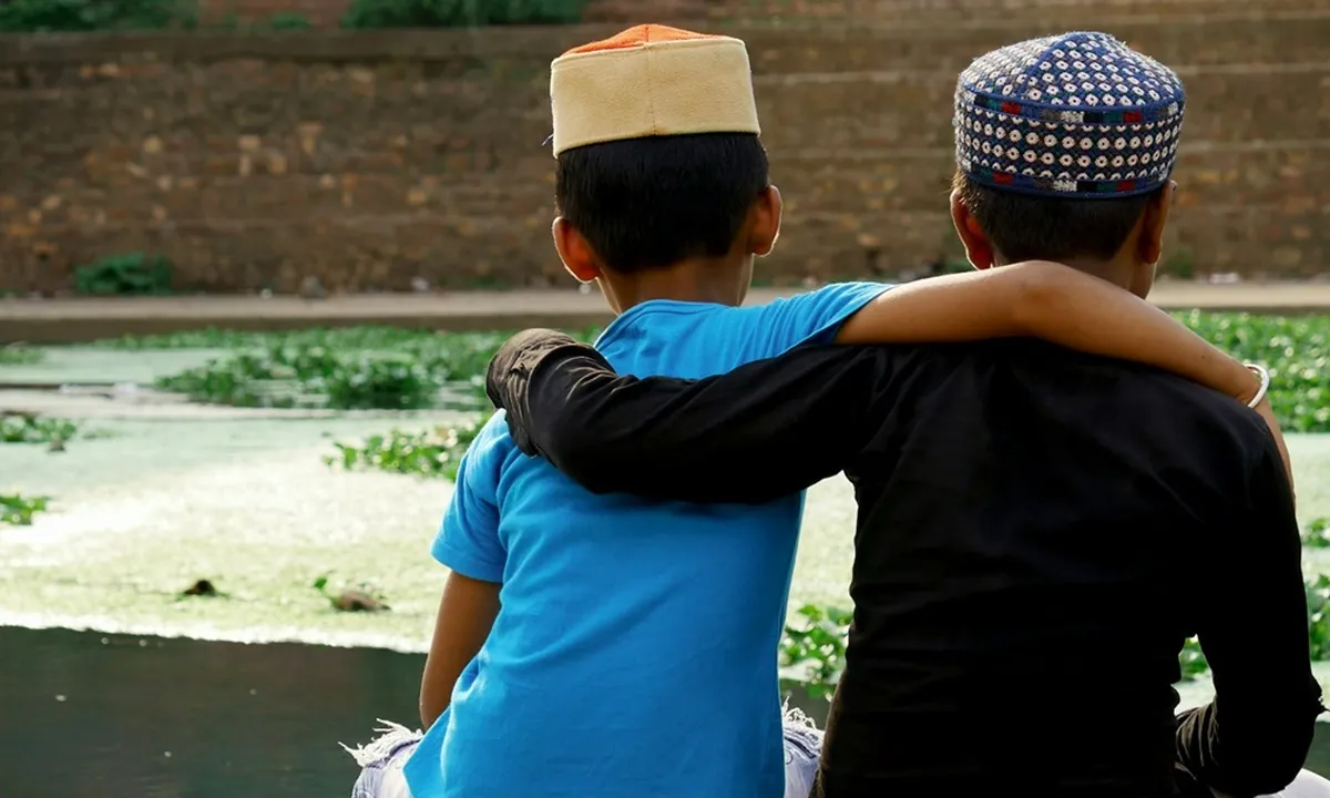 Kisah Baju Lebaran Hasan Husein: Keteladanan, Makna, dan Anjuran dalam Islam