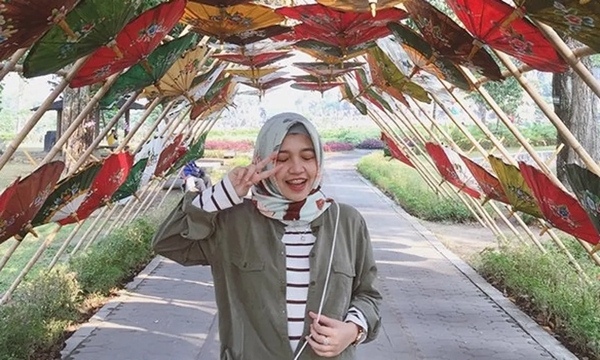 Kisah Intan, Survivor Kanker Yang Ketemu Lisa Blackpink Berkat Video Cover