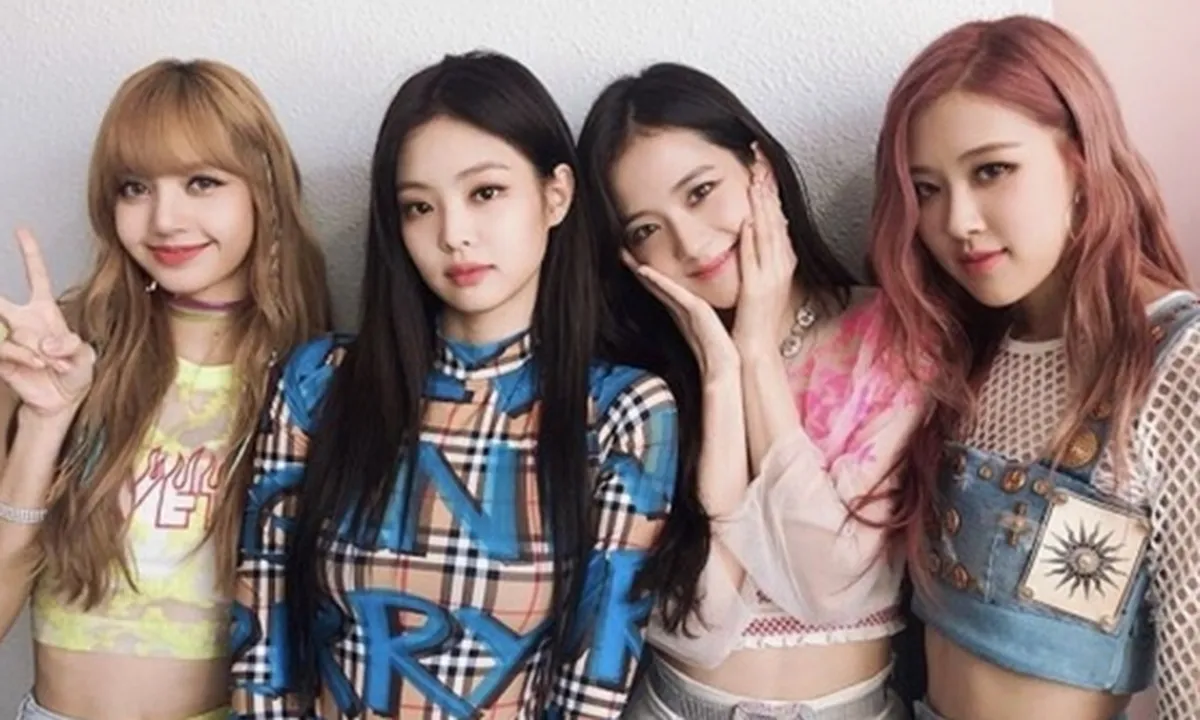 Konser di Indonesia, Rambut Para Member BLACKPINK Bak Orang Kesetrum!