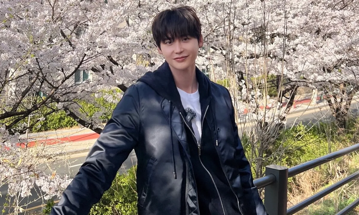 Lee Jong Suk Bakal Bintangi Drama Thriller 'PARADISE'