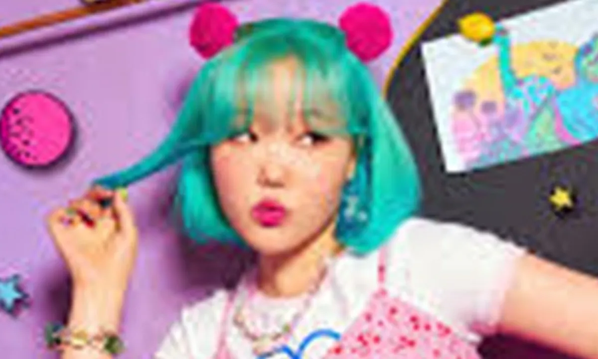 Lee Suhyun Akmu Jadi 'Alien' Super Gemesin, Resmi Debut Solo