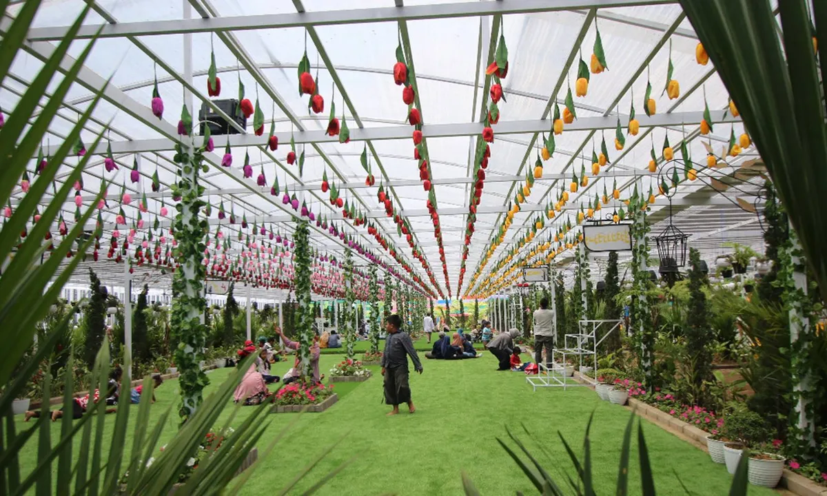 Liburan ke Malang? Florawisata Sajikan 700 Jenis Aneka Bunga di Lahan 4 Hektar