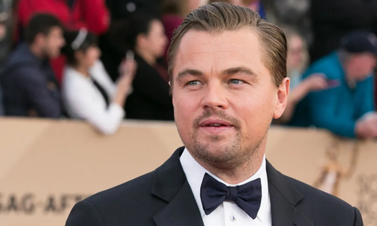Liburan ke Prancis, Leonardo DiCaprio Cium Mesra Pacar Barunya