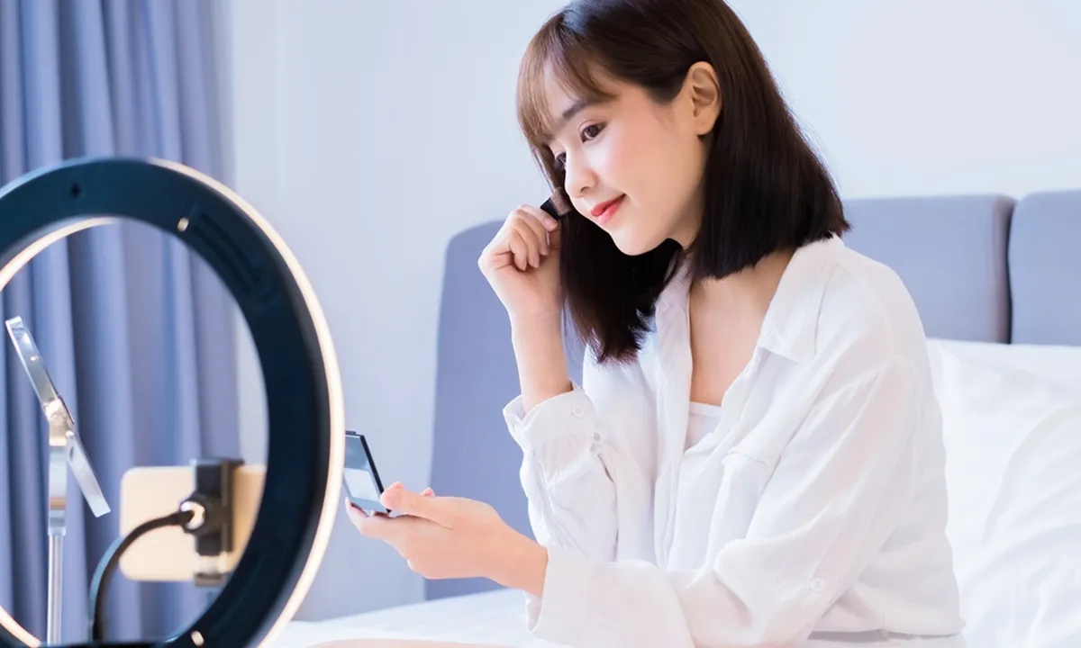 Lighting Anti Gagal, Intip 4 Rekomendasi Ring Light Biar Kontenmu Lebih Maksimal