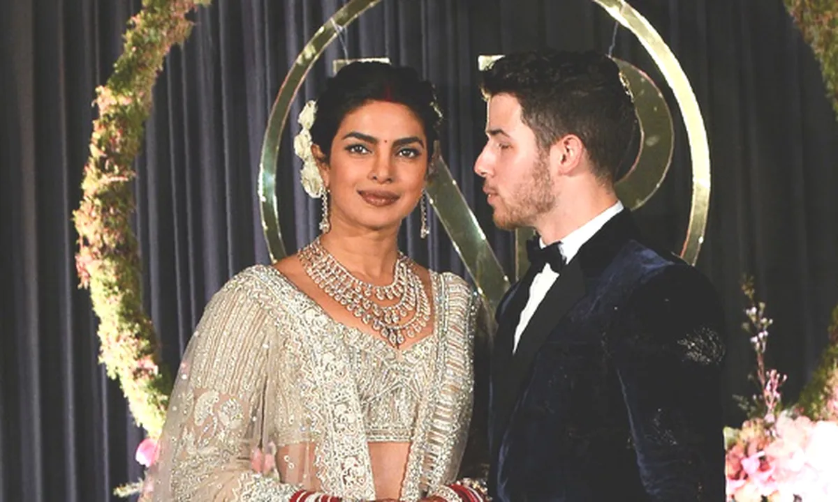 Lihat Priyanka Chopra Jalan Menuju Altar, Nick Jonas Menangis Terharu