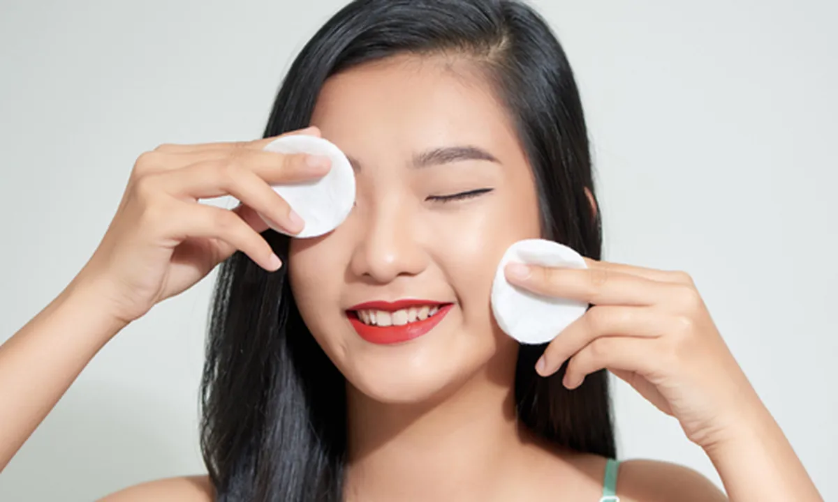 Makeup Bersih Wajah Glowing Check! Sudah Ikutan Beauty Challenge dari Para Influencer Ini?