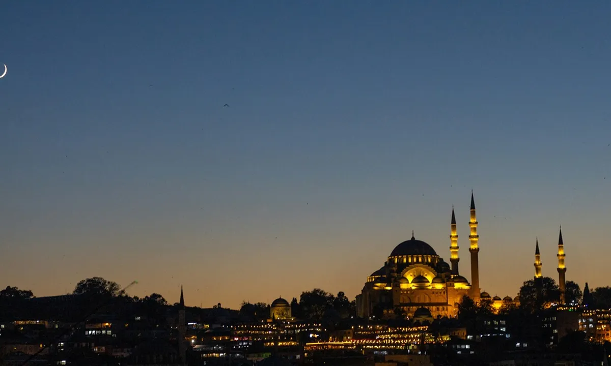 Malam Lailatul Qadar Buya Yahya, Temukan Tanda-Tanda dan Cara Istimewa Menyambutnya!