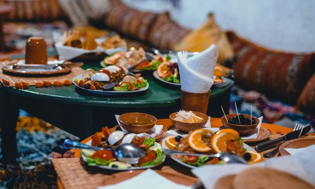 15 Menu Sahur Sehat yang Membuat Tubuh Tidak Mudah Lemas Saat Puasa