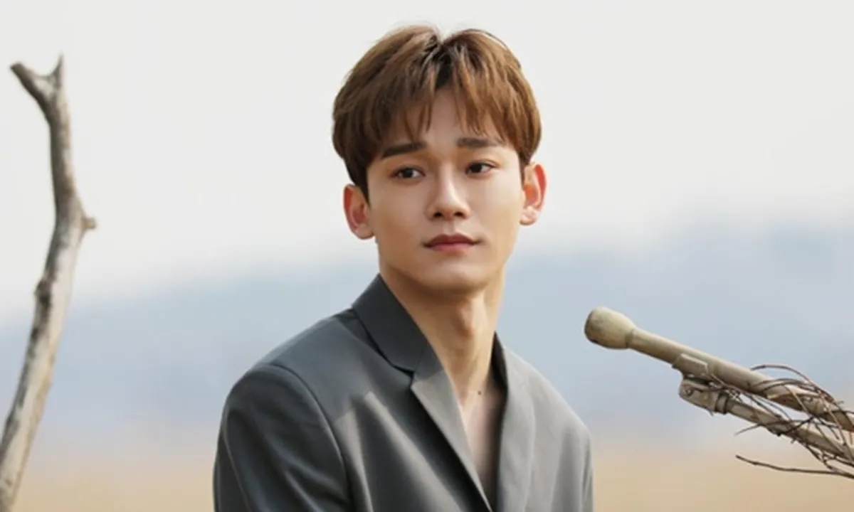Minta Maaf pada Penggemar, Chen EXO Tulis Surat Mengharukan