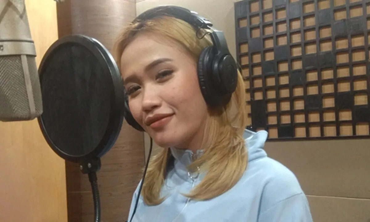 Miris, Lala Sawer Pernah Dibayar dengan Uang Palsu