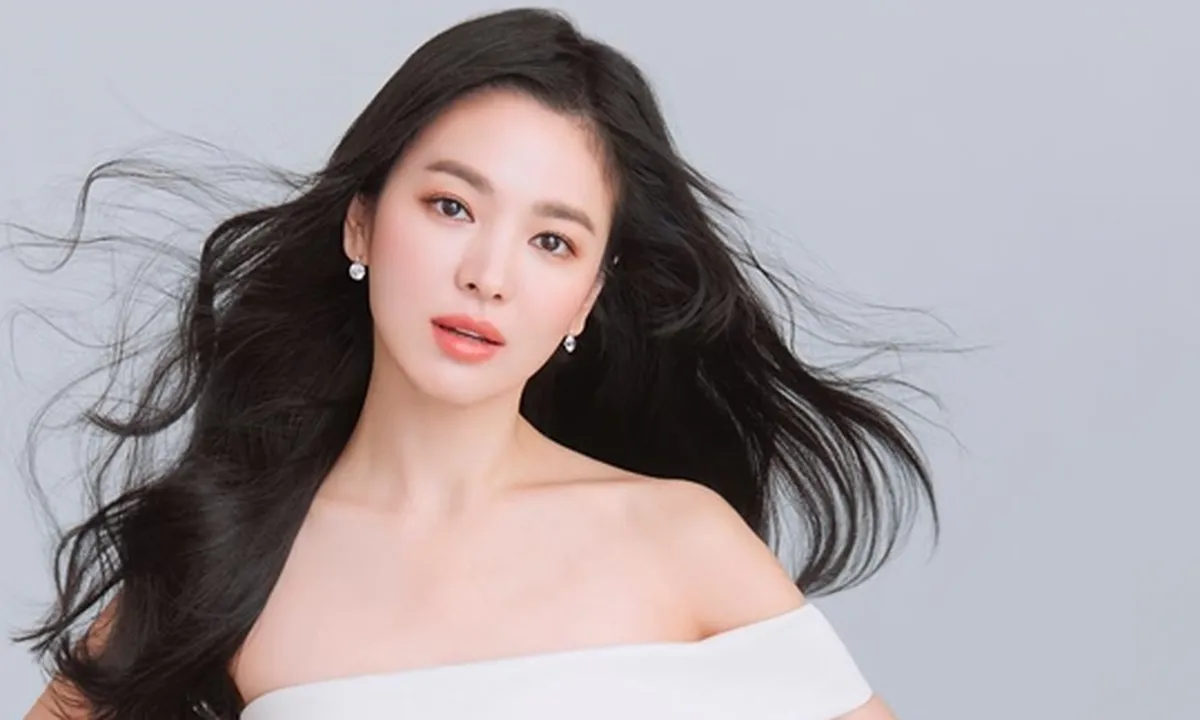 9 Cara Membuat Pipi Tirus bak Seleb Korea, Mudah Dipraktikkan