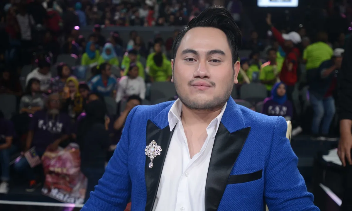 Nassar Sungkar Beri Kado Khusus untuk Selfi di Panggung DAA4