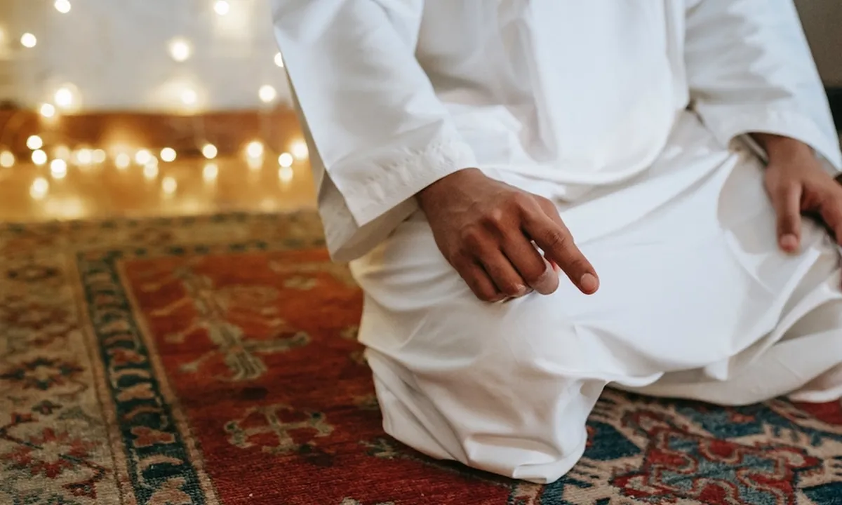 Niat dan Doa Tahajud Beserta Arti, Ketahui Pula Keutamaannya