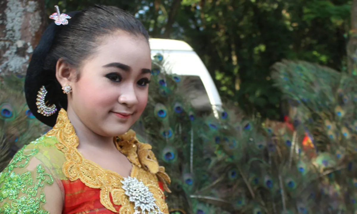 Niken Salindri, Sinden Cilik Yang Ingin Jadi Artis dan Dokter