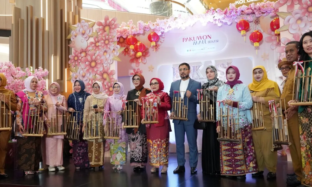 Pakuwon Mall Bekasi Hadirkan "Blazing Prosperity"
