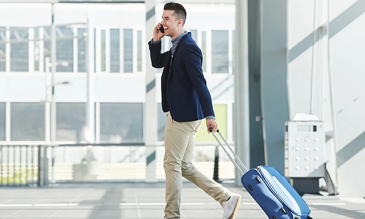 Panduan Airport Outfit Pria yang Stylish dan Nyaman