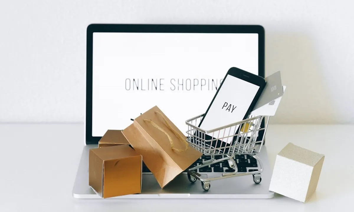 Panduan Membeli Baju Lebaran Pria Secara Online agar Tidak Kecewa
