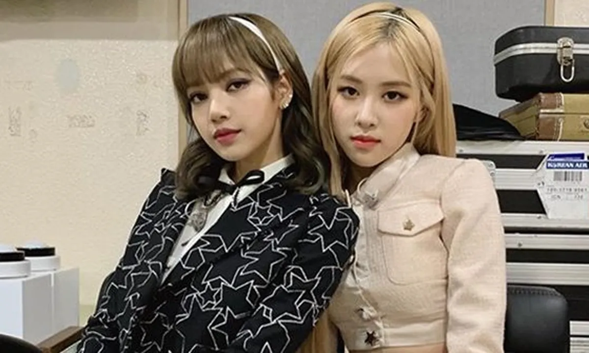 Pasca Tampil Duet, BLINK Inginkan Sub-Unit Lisa dan Rose BLACKPINK