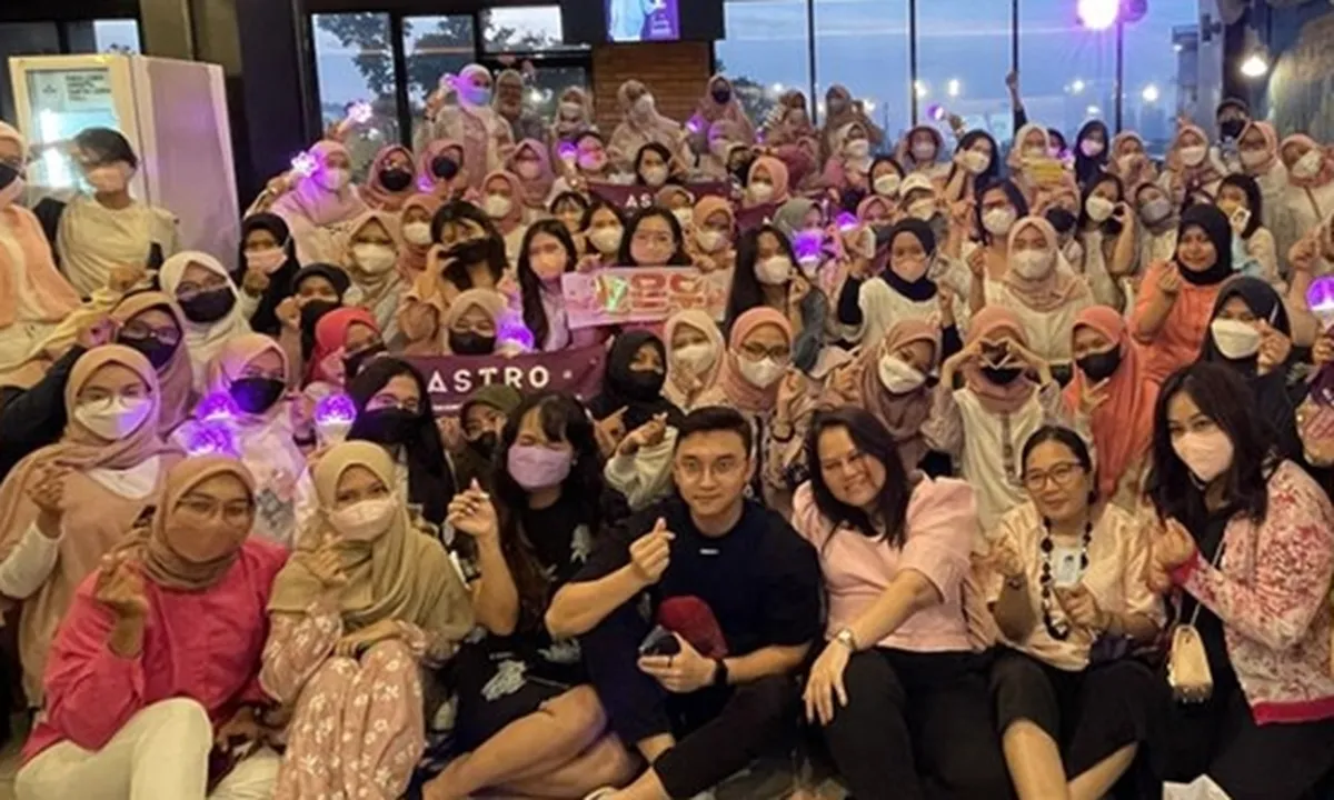 Pecinta Idol K-Pop Cha Eun Woo Ramaikan Limited Community Gathering