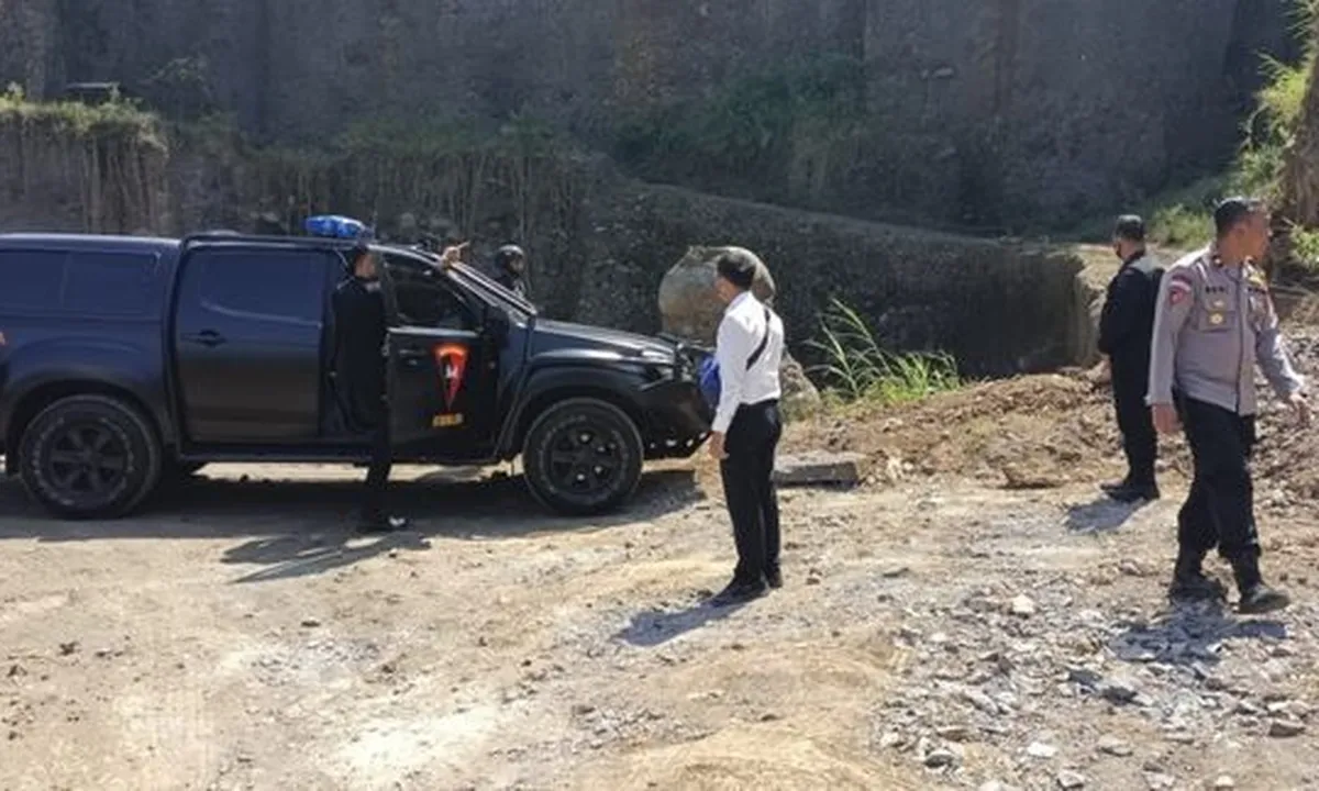 Pemancing Temukan Granat Tangan di Pinggir Sungai, Malang