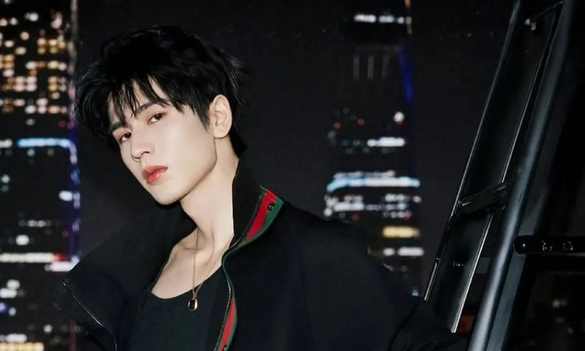 Pemotretan Zhang Linghe untuk Gucci, Auranya Terpancar
