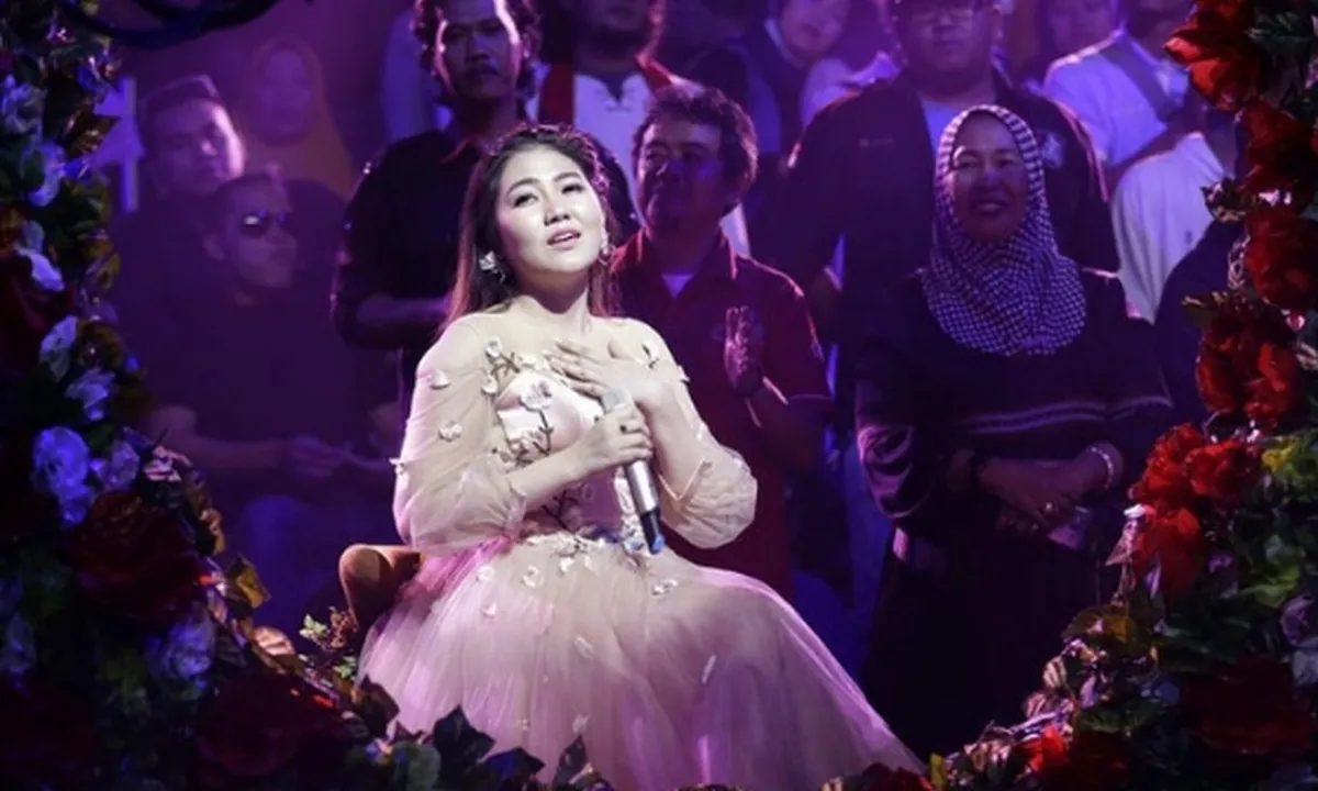Penyanyi Dangdut Tapi Tak Goyang, Ternyata Ini Alasan Via Vallen