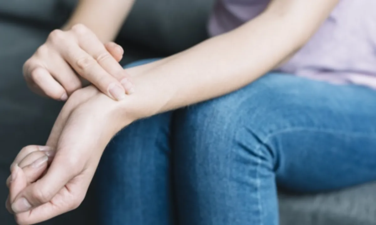Penyebab Ganglion dan Gejalanya, Kista di Area Persendian