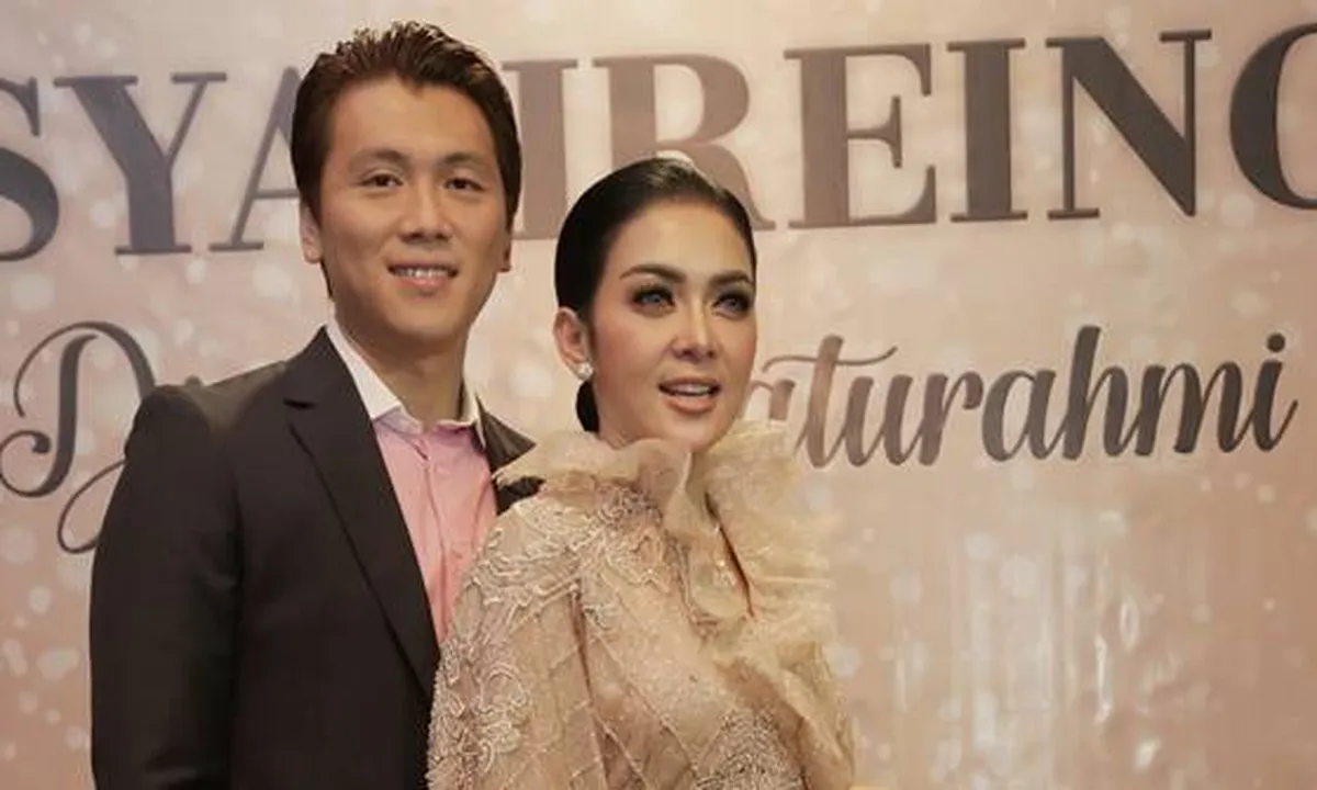 Perlihatkan Perut Membuncit dan Kaki Bengkak, Syahrini Beri Kode Hamil?