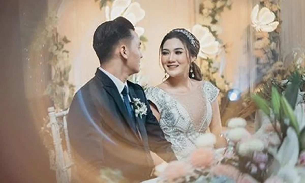 Perut Terlihat Berbeda, Nella Kharisma Lagi Hamil Anak Dory Harsa?