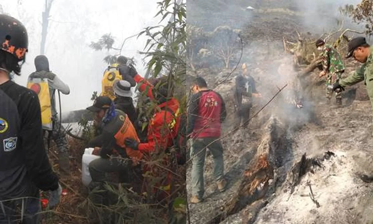 Petugas Gelar Salat Istisqa Sebelum Padamkan Api Gunung Semeru