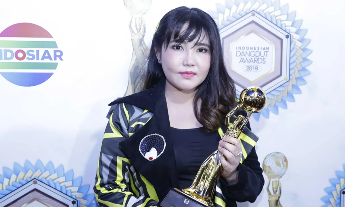 Pipinya Semakin Chubby, Via Vallen Punya Panggilan Baru