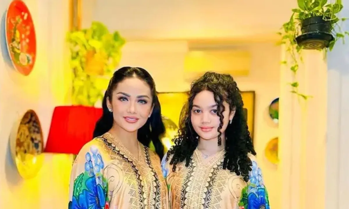 Potret Dapur Mewah Krisdayanti Model American Style yang Memikat Hati
