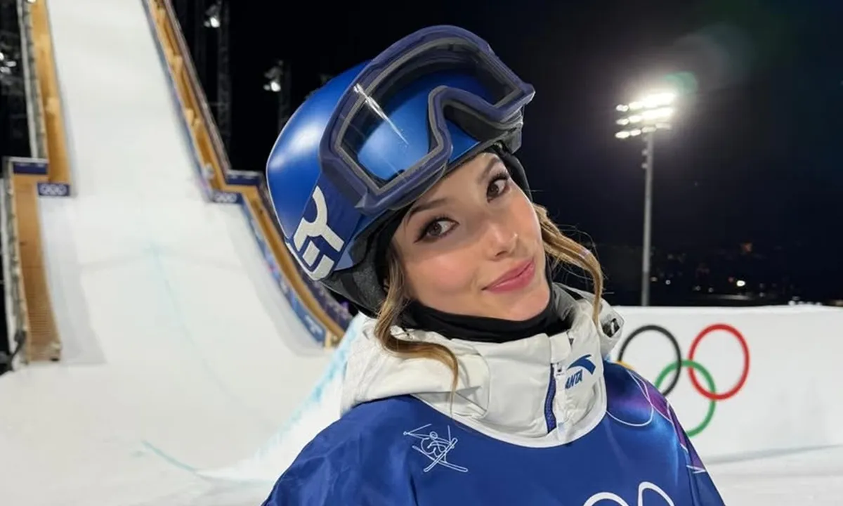 Profil Eileen Gu, Bintang Freeski yang Cetak Sejarah di Olimpiade Musim Dingin