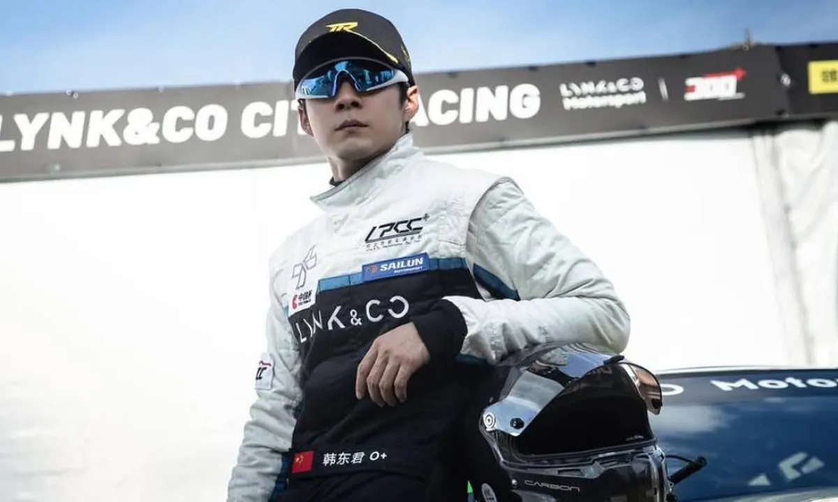 Profil Elvis Han, Aktor China Multitalenta dengan Latar Balap Profesional