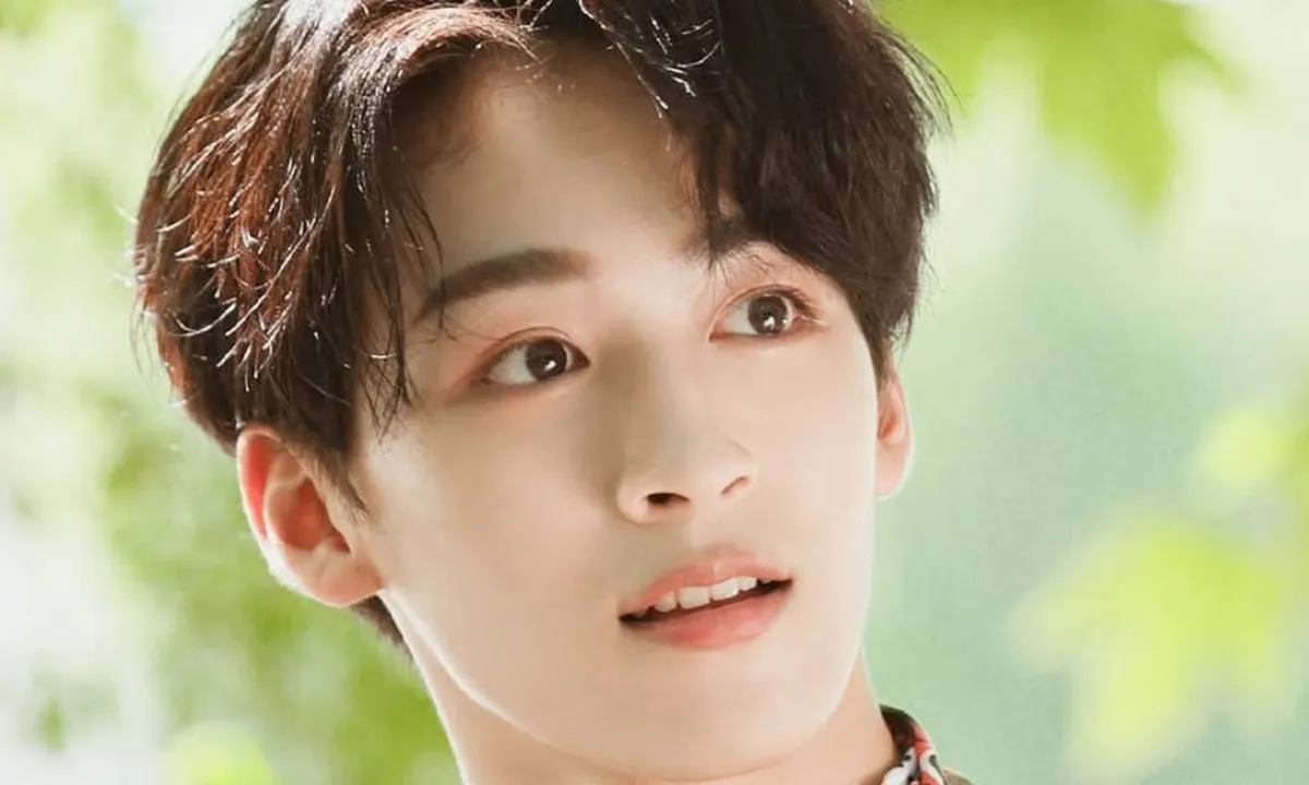 Profil He Luoluo, Perjalanan Karier dari Idol R1SE hingga Aktor Drama China