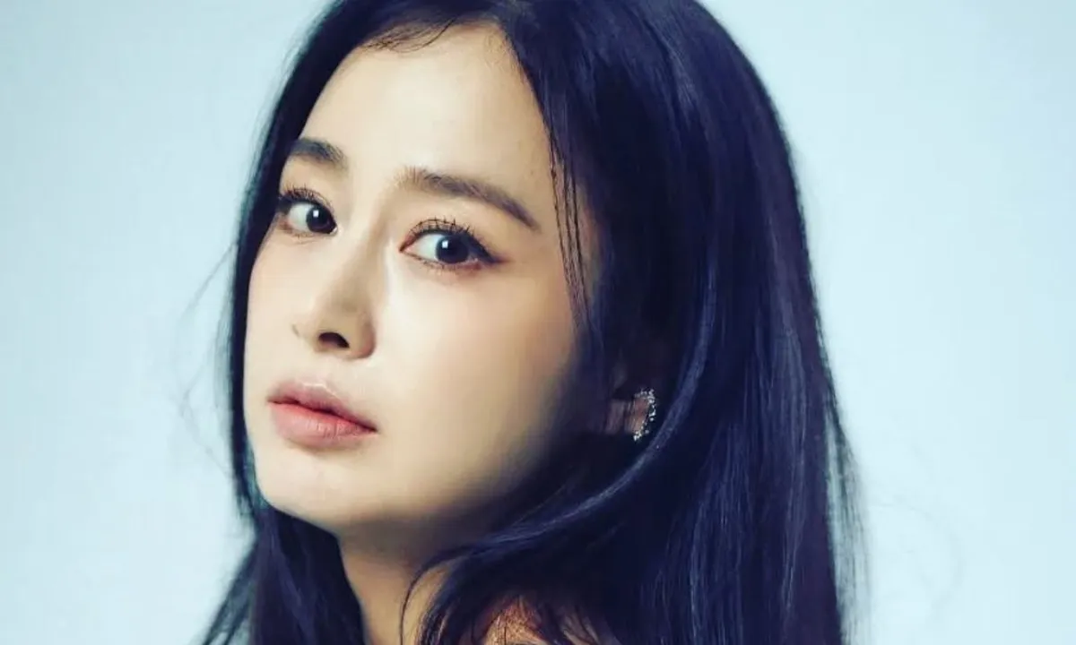 Profil Kim Tae Hee, Aktris Korea Senior yang Cantik dan Awet Muda