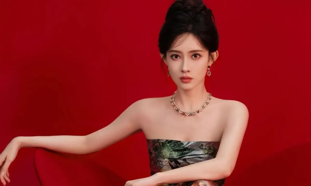 Profil Meng Ziyi, Aktris China yang Kini Sedang Dipuja-puja