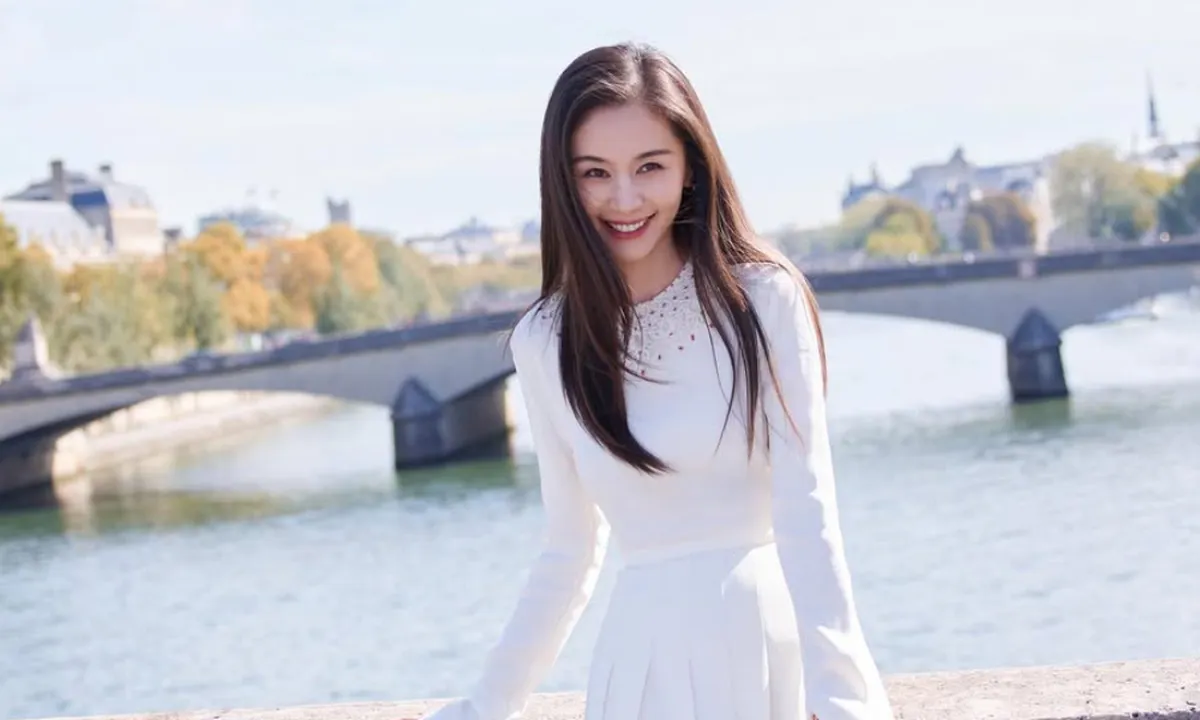 Profil Wang Ziwen, Aktris China dengan Biodata Lengkap, Karier dan Daftar Drama Populer