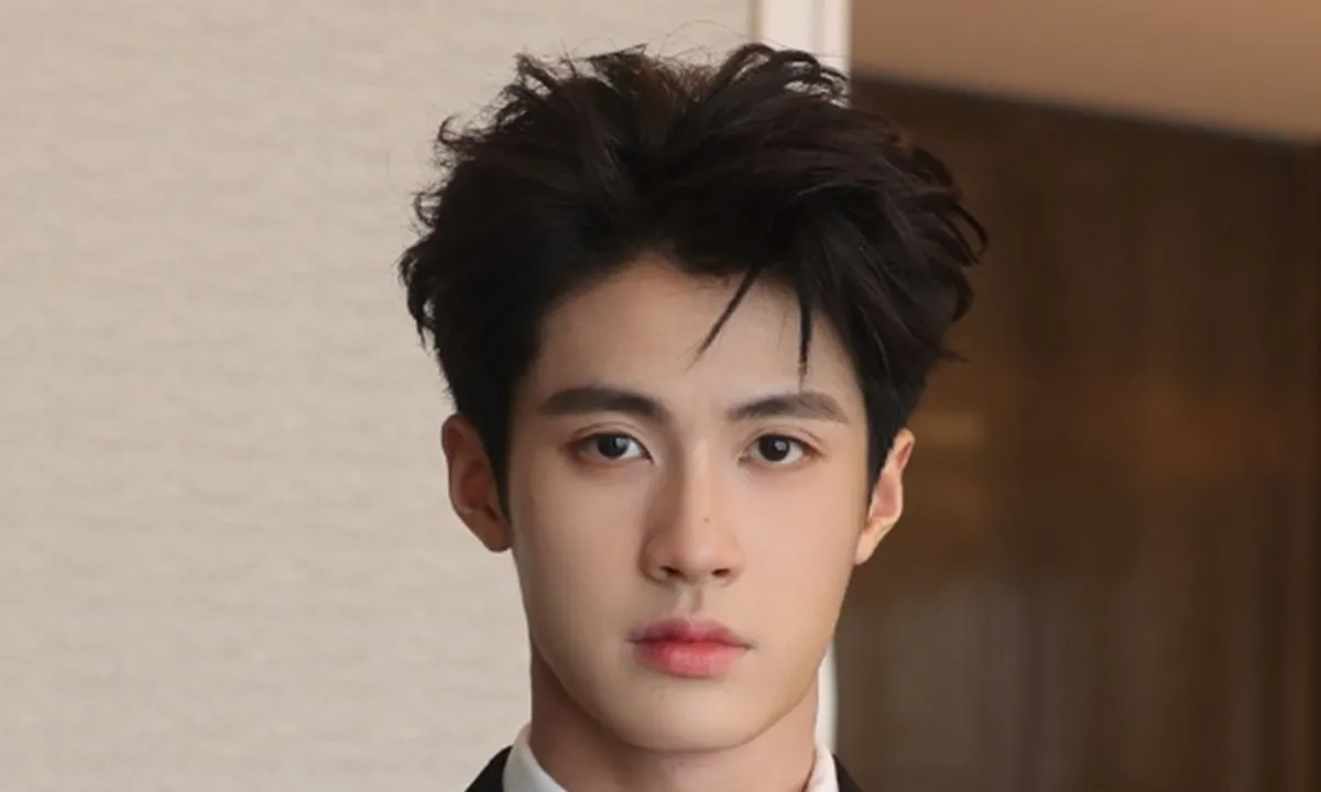Profil Yang Pengcheng Aktor Pendatang Baru China yang Langganan Peran Drama Pendek