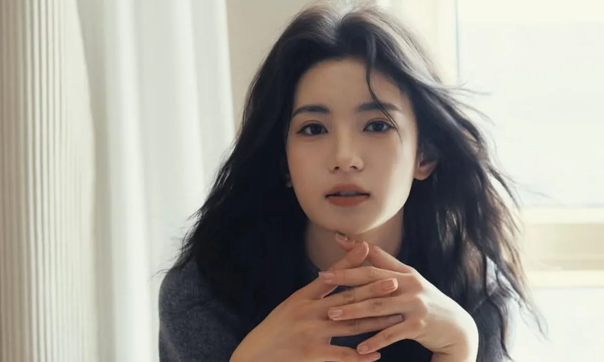 Profil Zhang Yaqin dari Penari Profesional - Aktris Berbakat Langganan Genre Wuxia