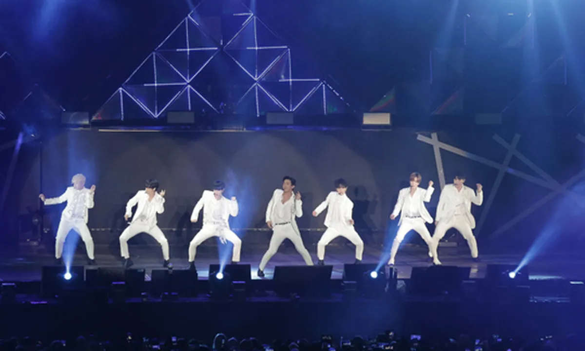 Project ELF Indonesia, Kibarkan Bendera Merah Putih di Konser Super Junior