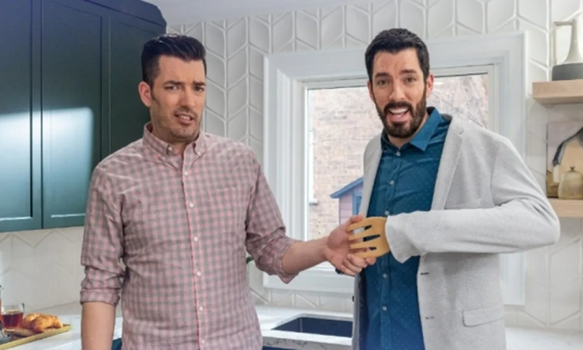 'Property Brothers', Seru-seruan Renovasi Rumah Bareng Si Kembar Ganteng Drew & Jonathan Scott