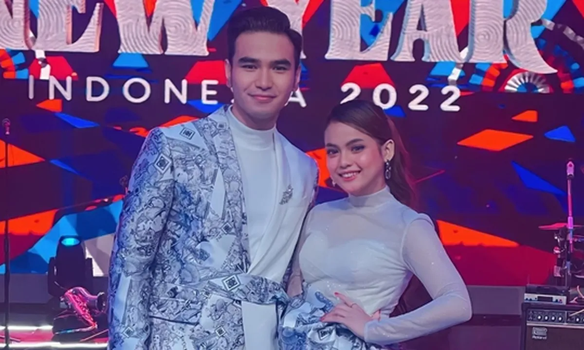 Putri Isnari Nantikan Pernyataan Cinta Hari Putra?